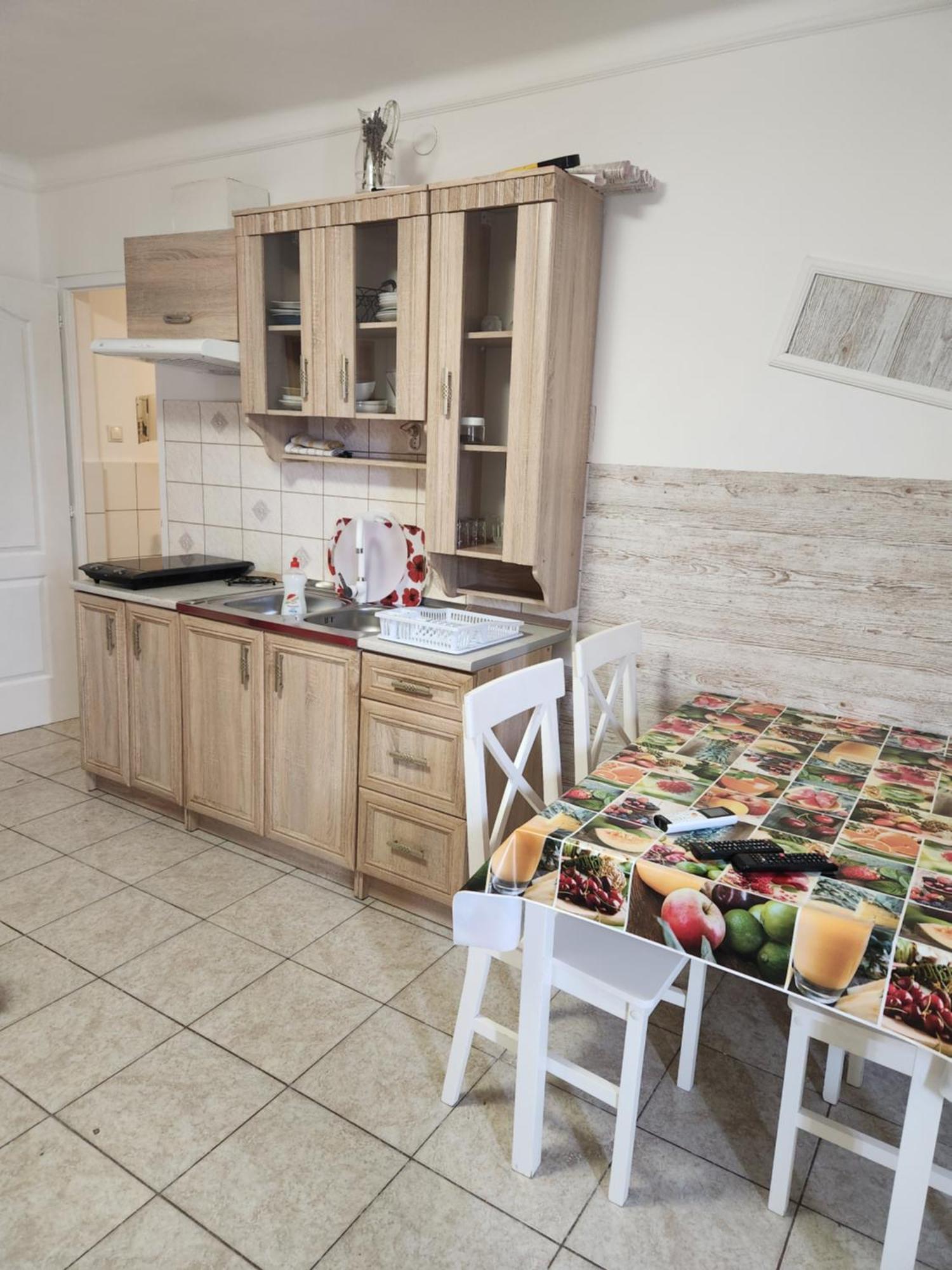 Orsi Apartman / Vendeghaz Kecskemét Eksteriør billede